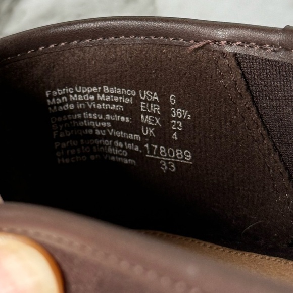 Christian Siriano for Payless Daphne Brown‎ Faux Leather Buckle Flats- Sz 6 - Picture 8 of 10